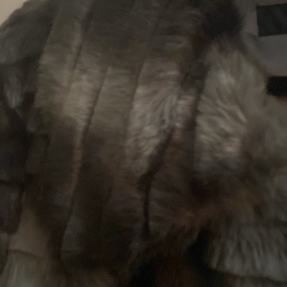 Alfani faux fur coat gray - Picture 3 of 6